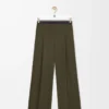 Trousers in wool Khaki Green Trousers in wool Khaki Green