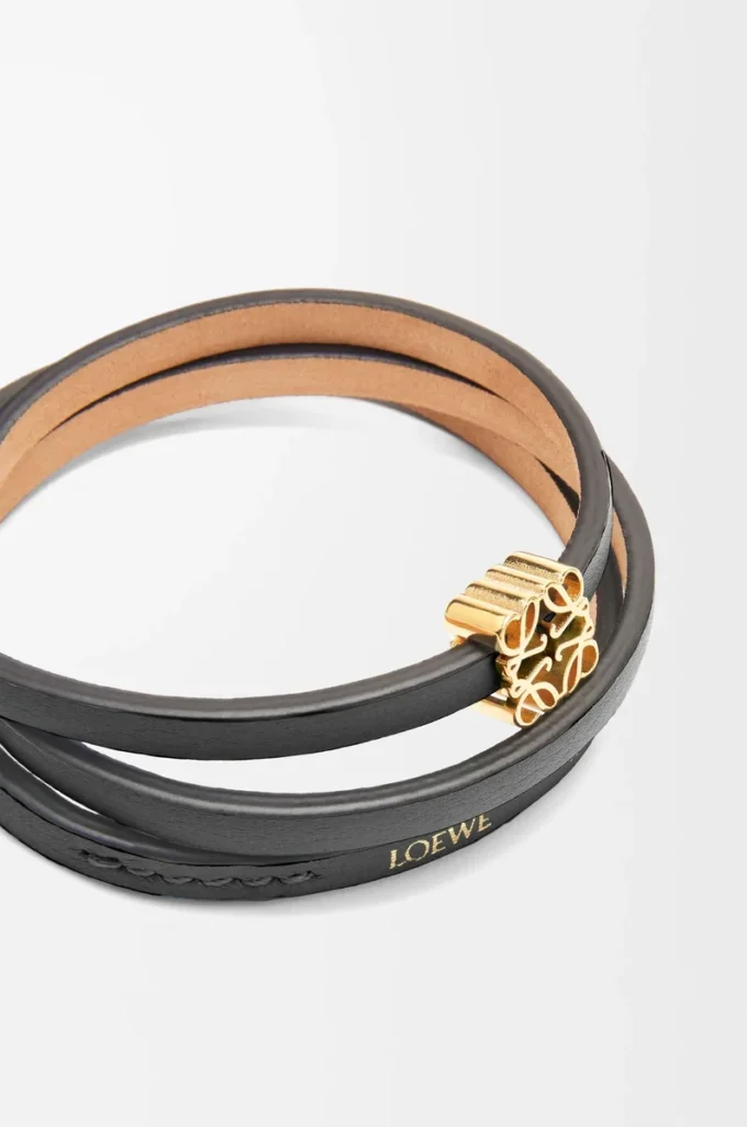 Twist bangle in calfskin Black Twist bangle in calfskin Black