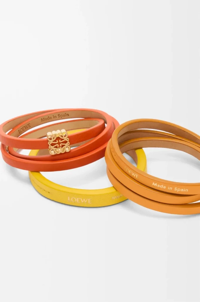 Twist double bracelet in calfskin Vivid Orange/Yellow Twist double bracelet in calfskin Vivid Orange/Yellow