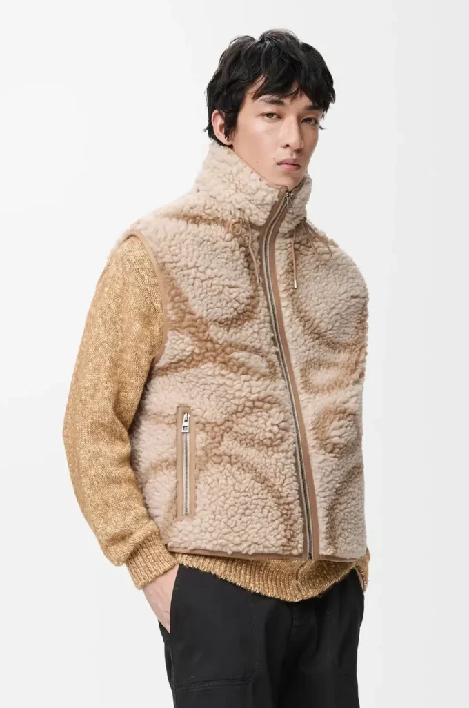 Vest in wool blend Beige/Khaki Green Vest in wool blend Beige/Khaki Green