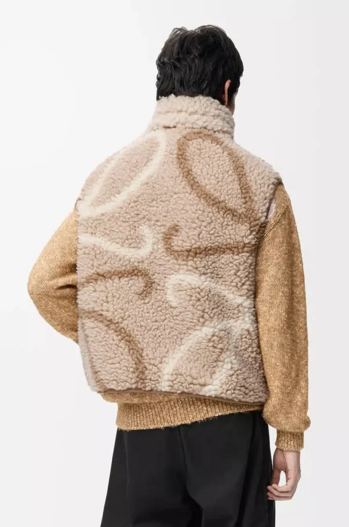 Vest in wool blend Beige/Khaki Green Vest in wool blend Beige/Khaki Green