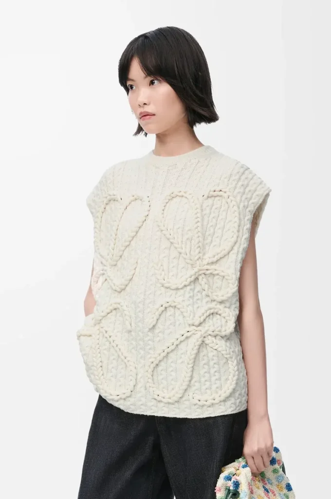 Vest in wool White Vest in wool White