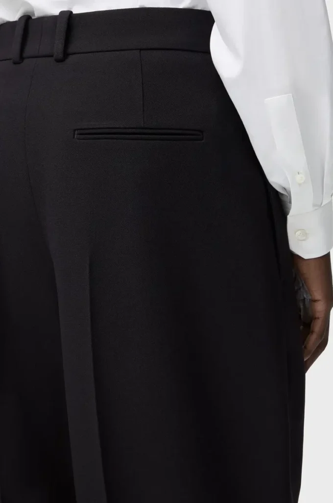 Wide leg trousers in wool Black Wide leg trousers in wool Black