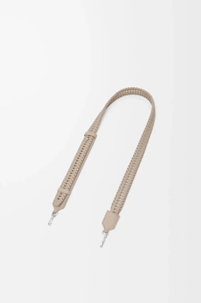 Woven strap in calfskin Clay Woven strap in calfskin Clay