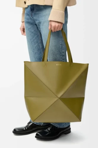 XL Puzzle Fold tote in shiny calfskin Olive