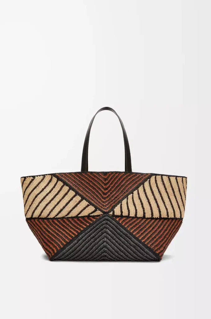 XXL Puzzle Fold Tote in raffia Natural/Honey Gold