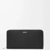 Zip around wallet in textured classic calfskin Black Zip around wallet in textured classic calfskin Black
