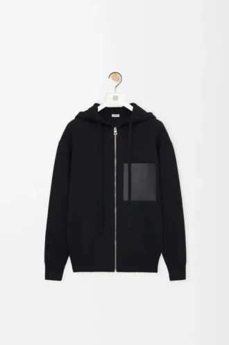 Zip-up hoodie in wool Black