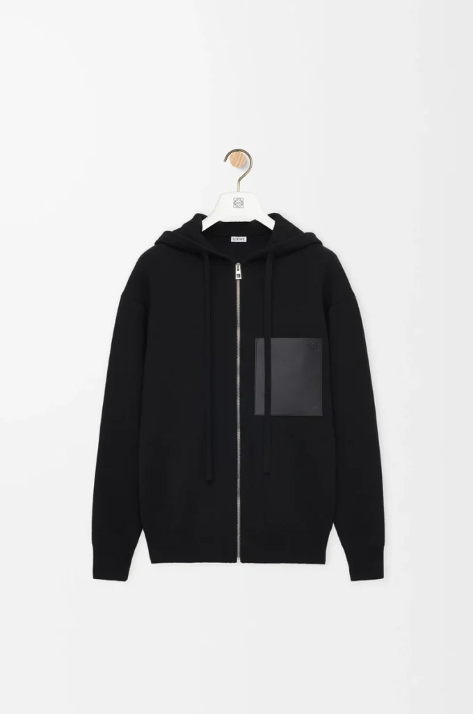 Zip-up hoodie in wool Black