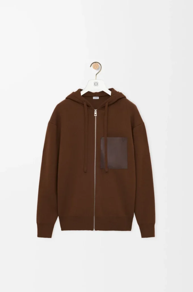 Zip-up hoodie in wool Brown