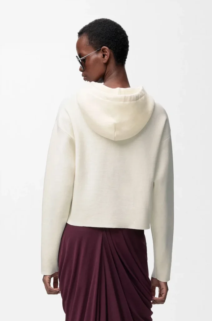 Zip-up hoodie in wool White Zip-up hoodie in wool White