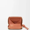 Zipped coin purse in shiny nappa calfskin Tan/Papaya Zipped coin purse in shiny nappa calfskin Tan/Papaya